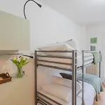 Besana 9 On The - Private Garden & Parking By Rent Apartment Moltrasio
