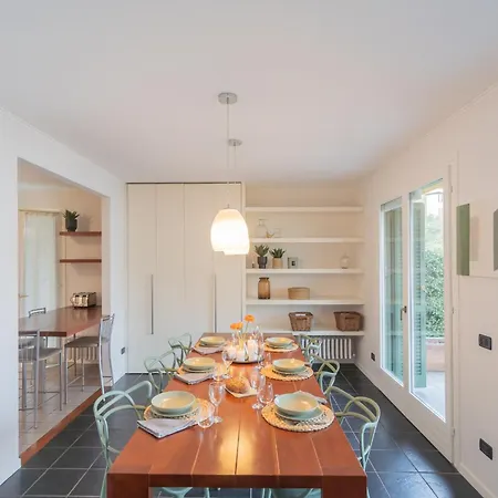 Besana 9 On The - Private Garden & Parking By Rent