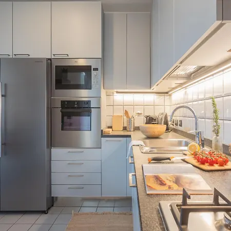 Besana 9 On The - Private Garden & Parking By Rent * Moltrasio