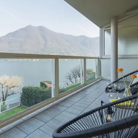 Besana 9 On The - Private Garden & Parking By Rent Apartment *