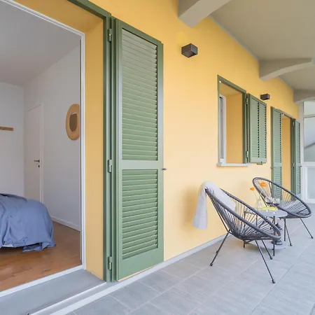 Besana 9 On The - Private Garden & Parking By Rent