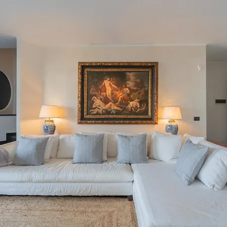 Besana 9 On The - Private Garden & Parking By Rent * Moltrasio