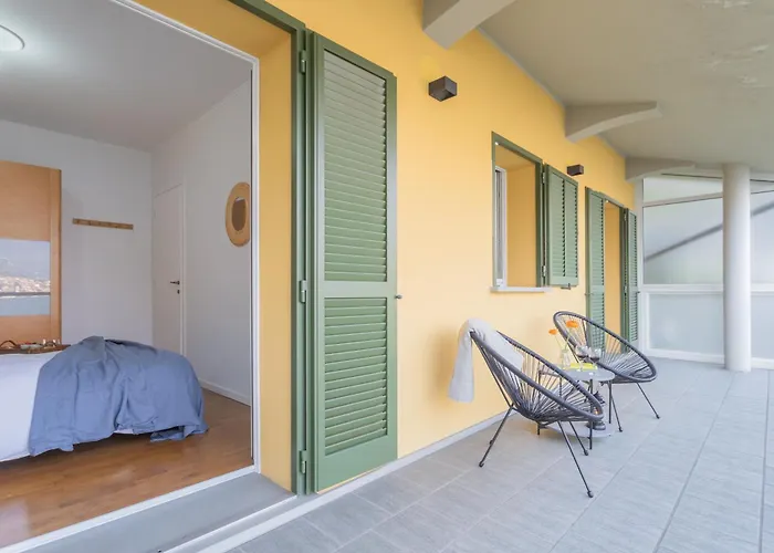 Besana 9 On The - Private Garden & Parking By Rent